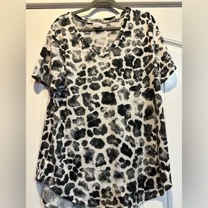 Lularoe brand. Iris style. Size large.